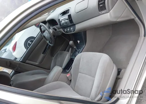 2006 Toyota Camry Le from USA, damaged, VIN 4T1BE30K26U691672